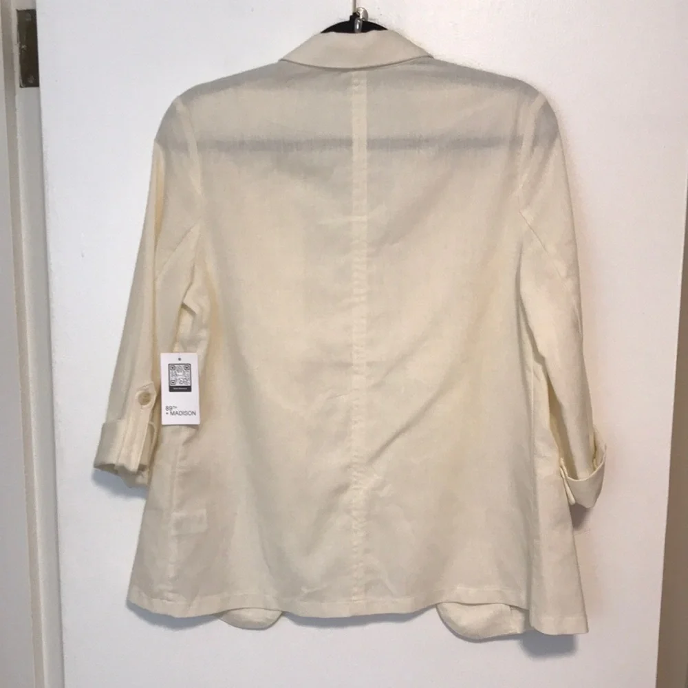 NEW‎ 89th & Madison Egret Blazer